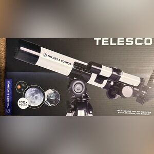 Thames & Kosmos Black and White Telescope